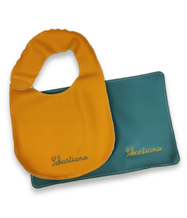 Snack kit - Baby bib and personalized placemat
