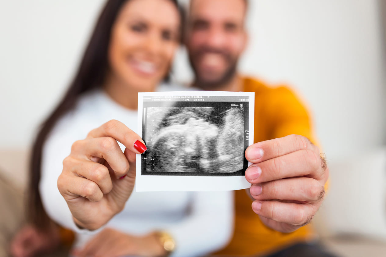 Come sapere se sei incinta subito? 8 sintomi precoci da riconoscere